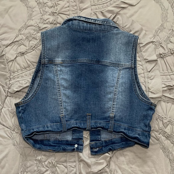 C’est Toi cropped vest jean jacket size Small. - Picture 2 of 3
